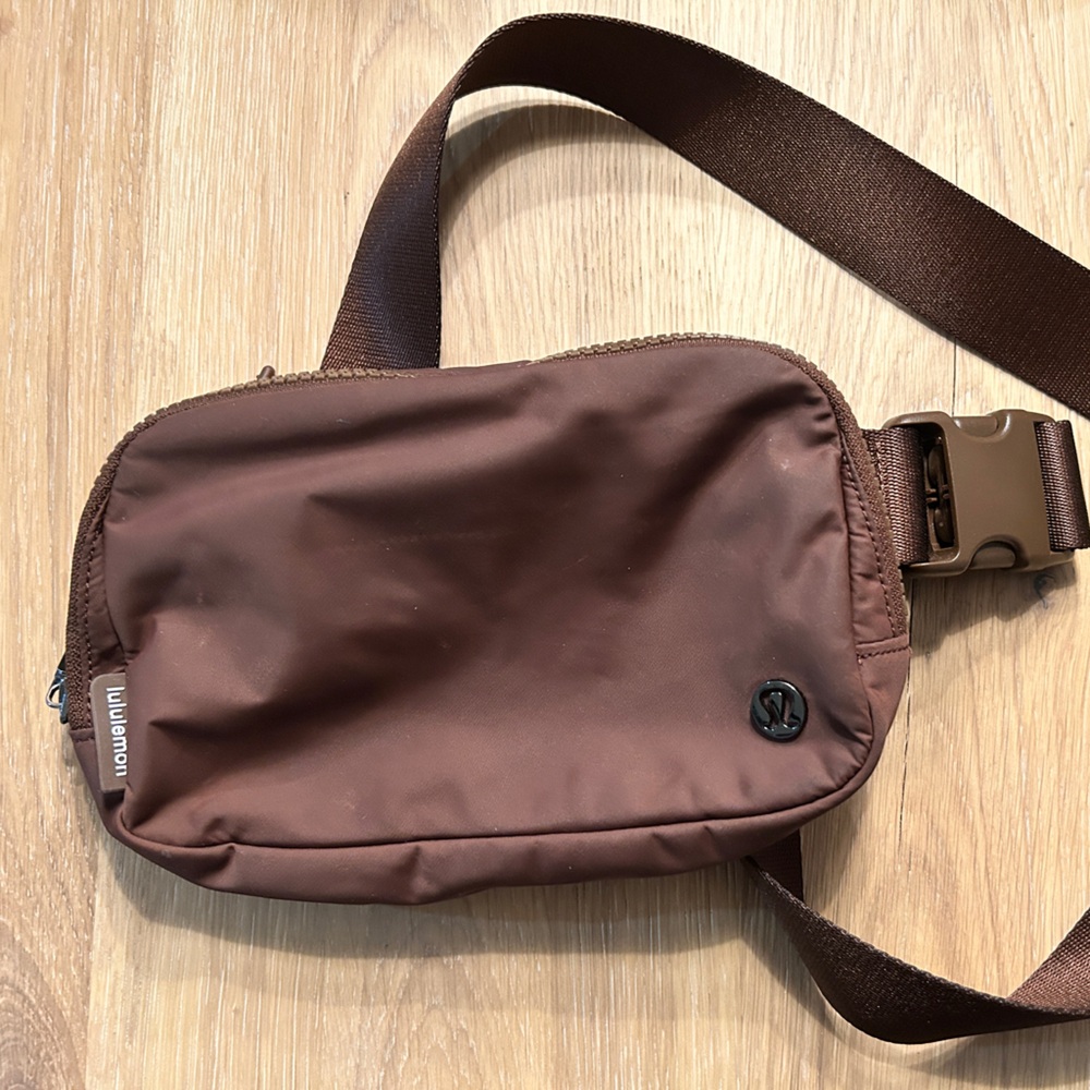 Lululemon Athletica Limited Edition Java Brown Ev… - image 4